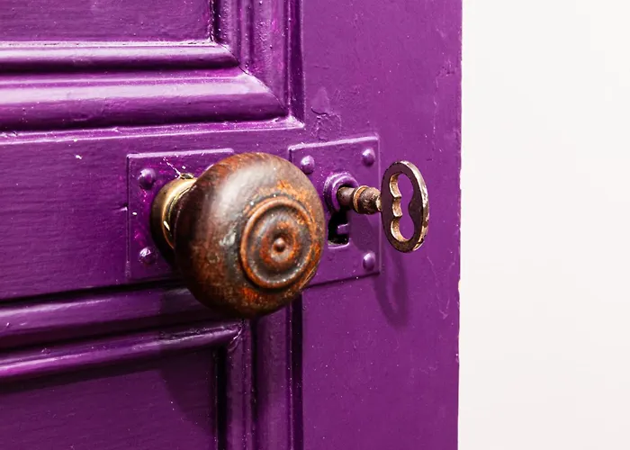 Jolie M'home, Le Puy Du Fou, 15 Pers, 7 Ch, 5 Sde, 5 Wc Mauleon